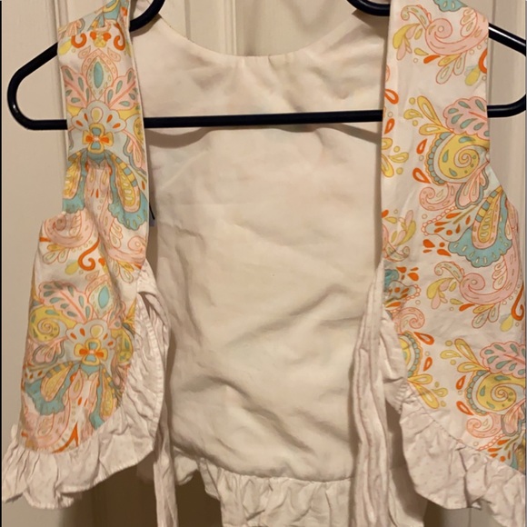 Tie back top - Picture 2 of 2